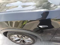 الرفرف الجانبي الأيسر