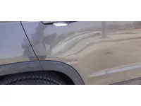 الباب الخلفى الأيمن