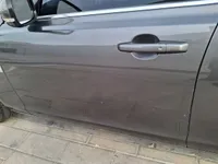 الباب الأمامى الأيسر