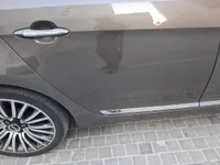 الباب الخلفى الأيمن