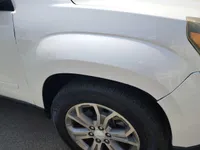 الرفرف الجانبى الأيمن