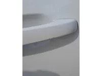 الباب الأمامى الأيمن
