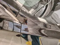 الباب الأمامى الأيمن