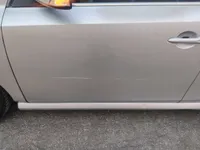 الباب الخلفى الأيسر