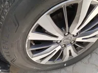Car Rims (scratch & dent free)