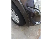 الباب الأمامى الأيمن