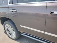 الباب الخلفى الأيمن