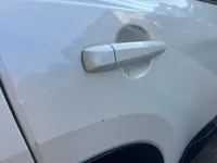 الباب الخلفى الأيمن