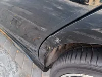 ألواح هيكل السيارة الأيسر