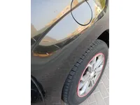 الباب الأمامى الأيسر