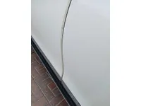 الباب الأمامى الأيسر