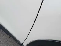 الباب الأمامى الأيمن
