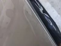 الباب الأمامى الأيسر