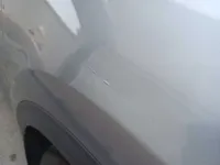 الباب الأمامى الأيسر