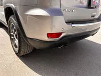 الأنوار الأمامية اليسار