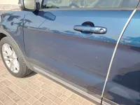 الباب الأمامى الأيسر