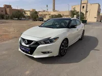 Nissan Maxima