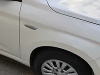 الرفرف الجانبى الأيمن