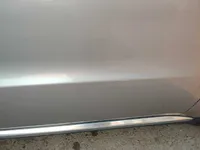 الباب الأمامى الأيمن