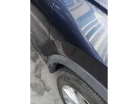 الباب الأمامى الأيسر