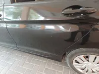 الباب الخلفى الأيسر