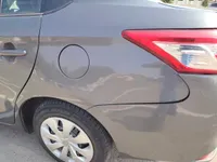 ألواح هيكل السيارة الأيسر