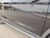 الباب الأمامى الأيمن