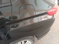 ألواح هيكل السيارة الأيسر