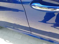 الباب الأمامى الأيمن
