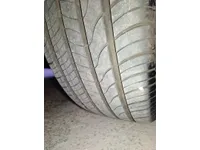 Rear right Tire