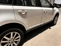 Right quarter panel