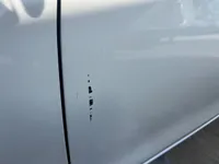 الباب الأمامى الأيسر