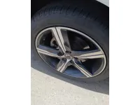 Car Rims (scratch & dent free)
