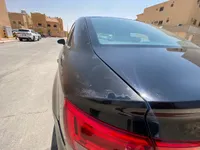 Left quarter panel