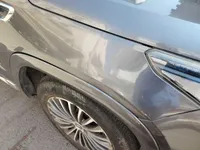 الرفرف الجانبى الأيمن