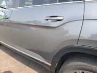 الباب الخلفى الأيسر