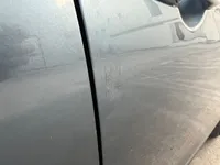 الباب الخلفى الأيمن