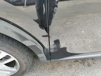 الرفرف الجانبي الأيسر