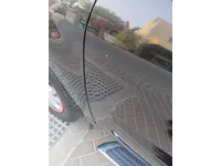 الباب الأمامى الأيسر