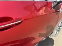 الباب الأمامى الأيمن