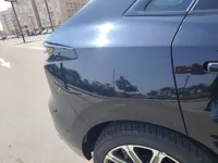 ألواح هيكل السيارة الأيمن