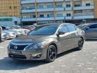 نيسان ألتيما