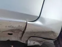 عتبة الجانب الأيمن