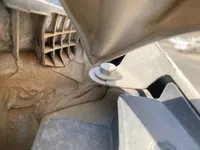الرفرف الجانبي الأيسر