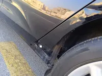 ألواح هيكل السيارة الأيسر