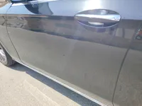 الباب الأمامى الأيسر