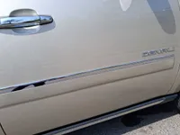 الباب الأمامى الأيمن