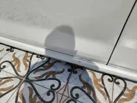 الباب الأمامى الأيسر