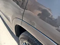ألواح هيكل السيارة الأيسر