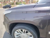 الرفرف الجانبي الأيسر